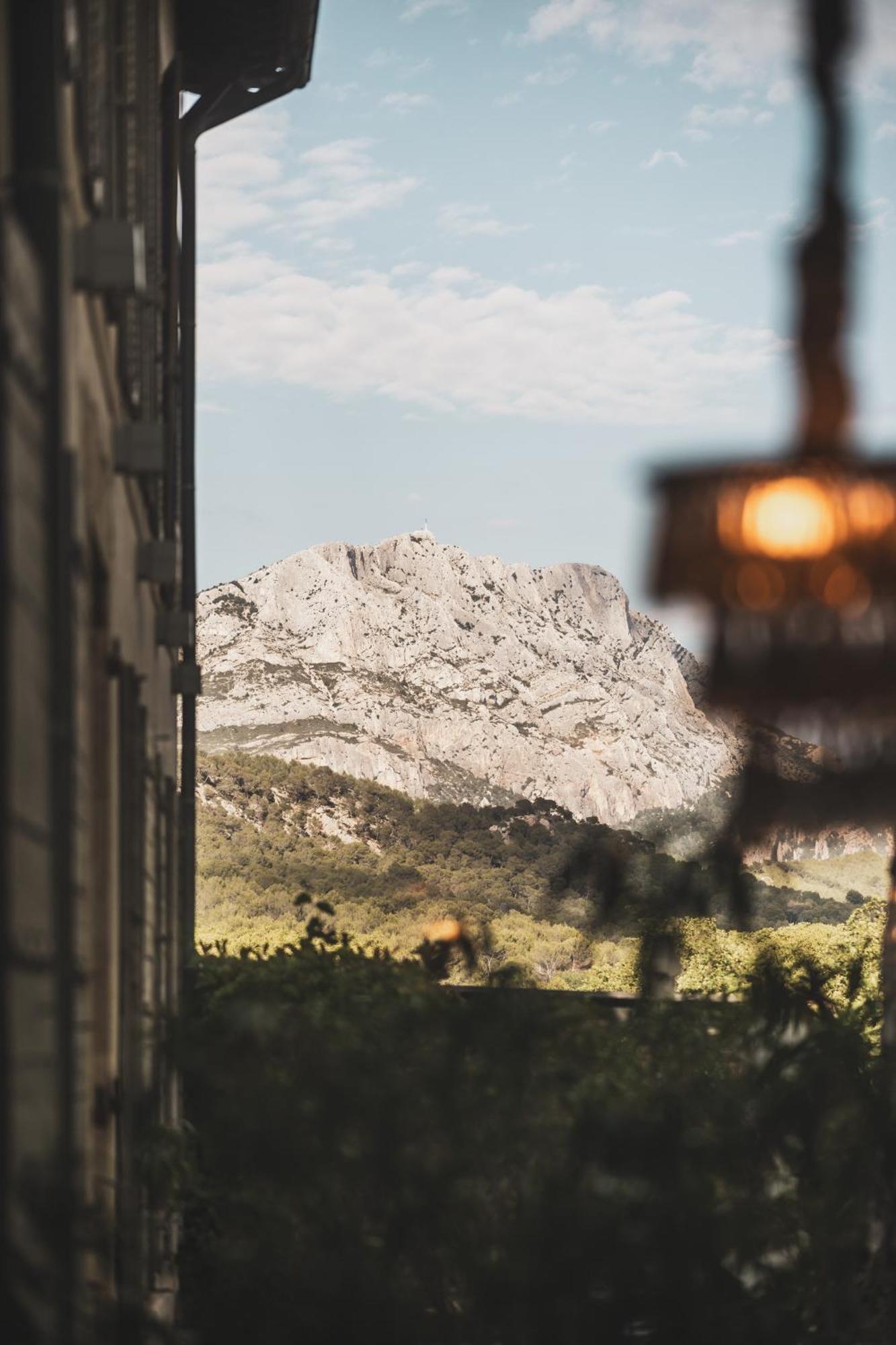 Les Lodges Sainte-Victoire Hotel & Spa Le Tholonet Exterior foto